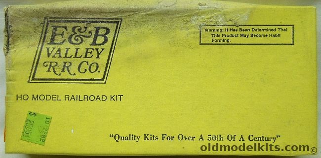 E&B Valley Railroad Co 1/87 D&RGW Open End Coach Factory Painted And Lettered With Trucks - HO / HOn3 Narrow Gauge, 018-2321 plastic model kit